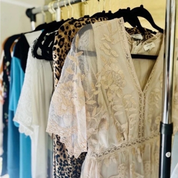 50 pieces women mystery clothing thrift boutique box bundle mystery box - Picture 9 of 9